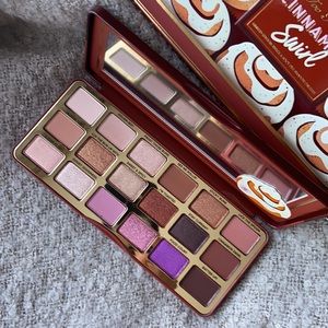 TOO FACED CINNAMON SWIRL EYE PALETTE 🎨